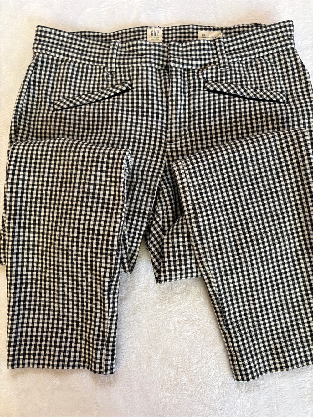 GAP Black and White Gingham Women’s Skinny Ankle Pants Size 6